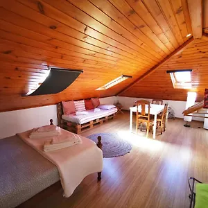  Apartment Loft